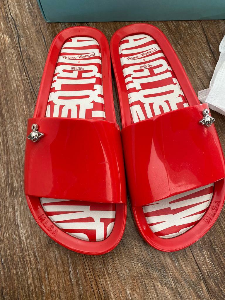 vivienne westwood sliders size 6